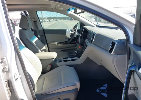 2019 Kia Sportage Ex from USA, damaged, VIN KNDPN3AC9K7601962